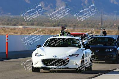 media/Feb-05-2022-Club Racer Events (Sat) [[6a5296a304]]/Around the Pits/